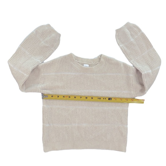 Cream Cropped Sweater - Picture 4 of 6